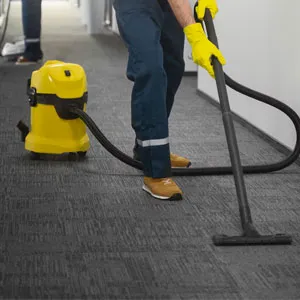 Urban Cleaner cleaning team