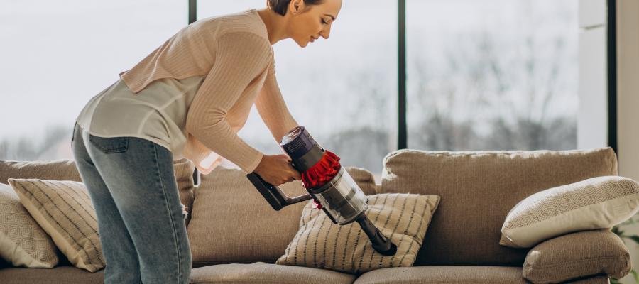 Sofa Deep Cleaning Service