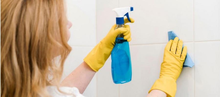 A Refreshing Approach to Hygiene Bathroom Deep Cleaning